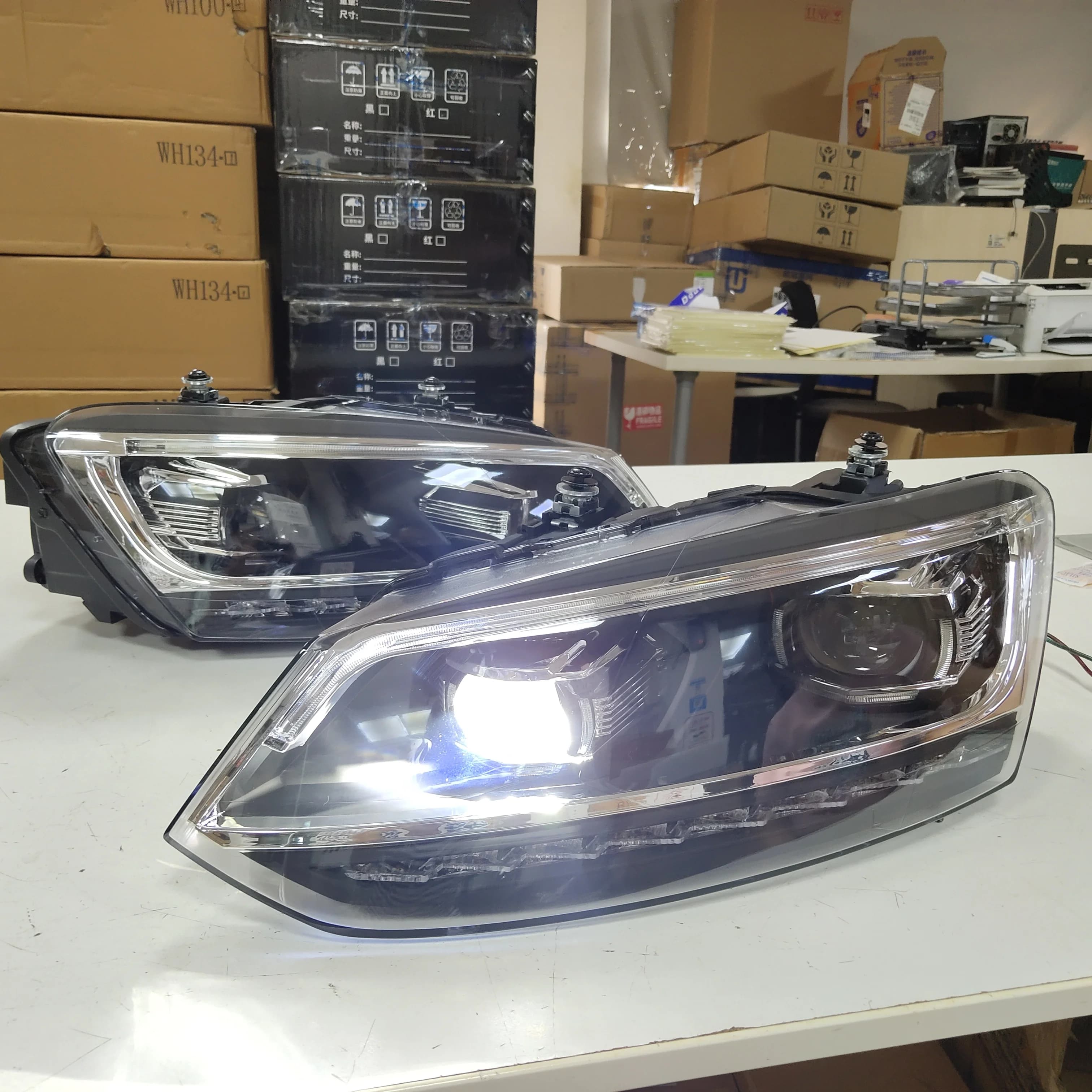 Polo Mk5 Vento Cross Polo Lampe frontale LED 2011-2017 pour VOLKSWAGEN