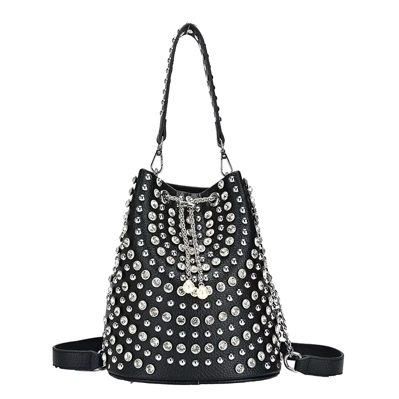 Sacs bandoulière rétro en PU couleur unie tendance 2025 avec rivets, sacs à l'épaule pour femmes, sa