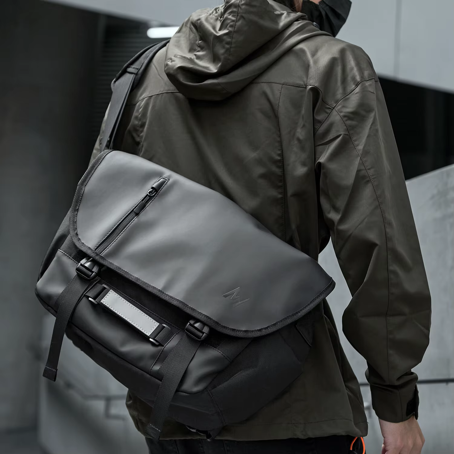 MATE ELAN Urban hommes noir sac de messager étanche voyage en plein air Sport épaule sac à bandouliè