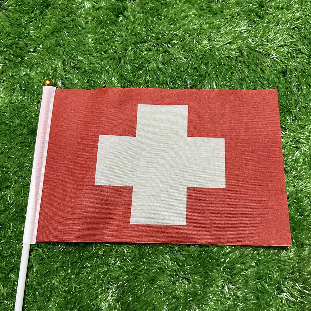 (DRAGONNIER) Drapeau suisse 14x21cm en polyester, drapeau suisse à agiter à la main pour activités/p