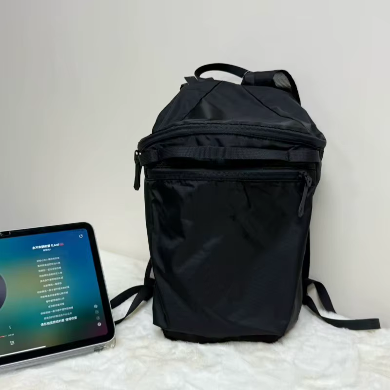 Nouveau 15L brodé pliable en plein air imperméable randonnée sac à dos léger portable poulet cadre u