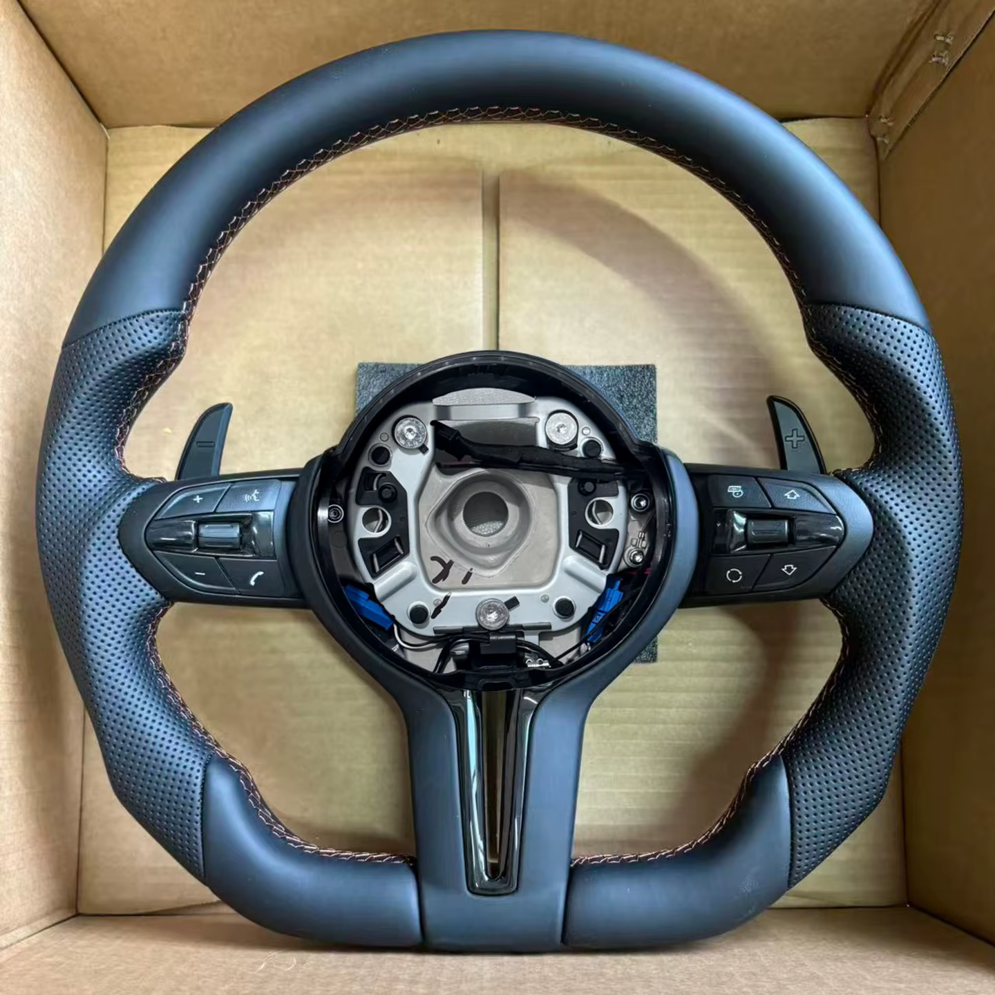Volant en cuir Série F M Sport pour BMW F20 F21 F22 F44 F30 340i F31 F34 335i F32 F33 F36 F10 535i 5
