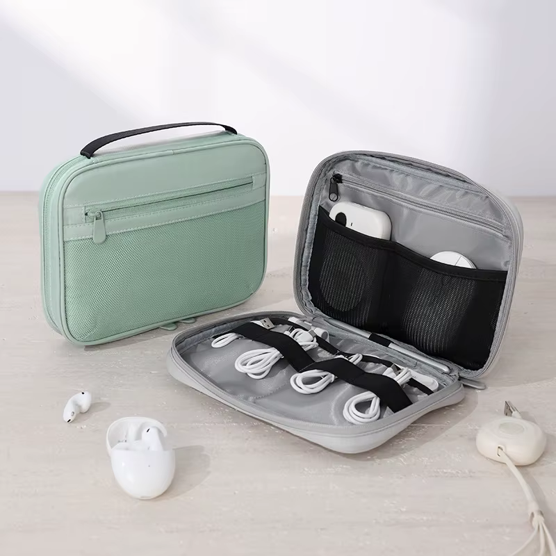 Sac de rangement multifonctionnel pour câbles de données