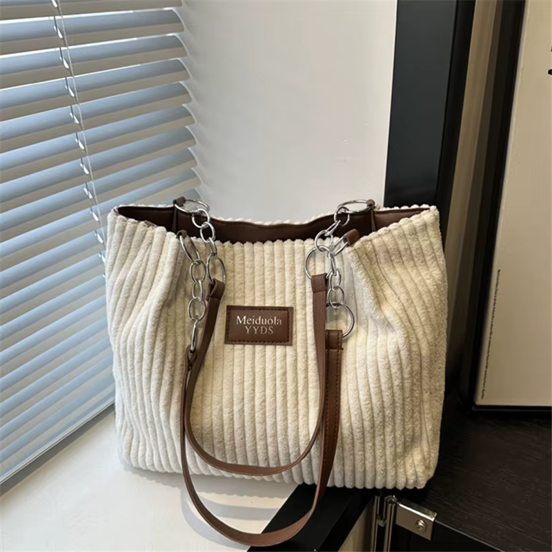 Sac fourre-tout chic en velours côtelé
