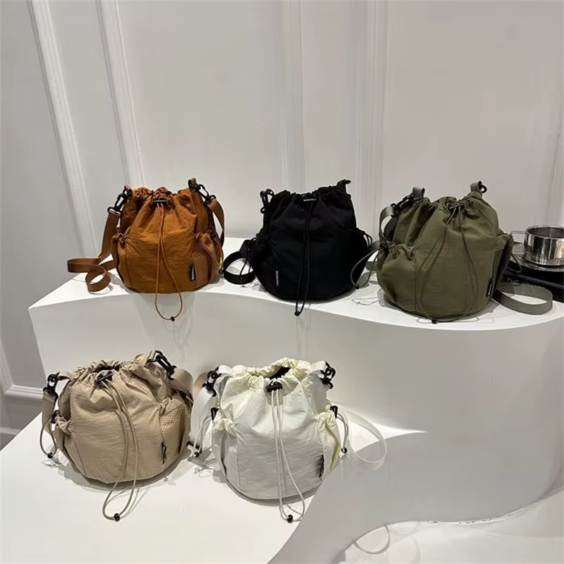 Simple Large Capacity Drawstring Bucket Bag Shoulder Bag Women Tote Bag Cell Phone Purse Pouch Versatile Reusable Crossbody Bags