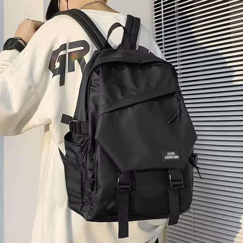 Sac à dos simple de couleur unie