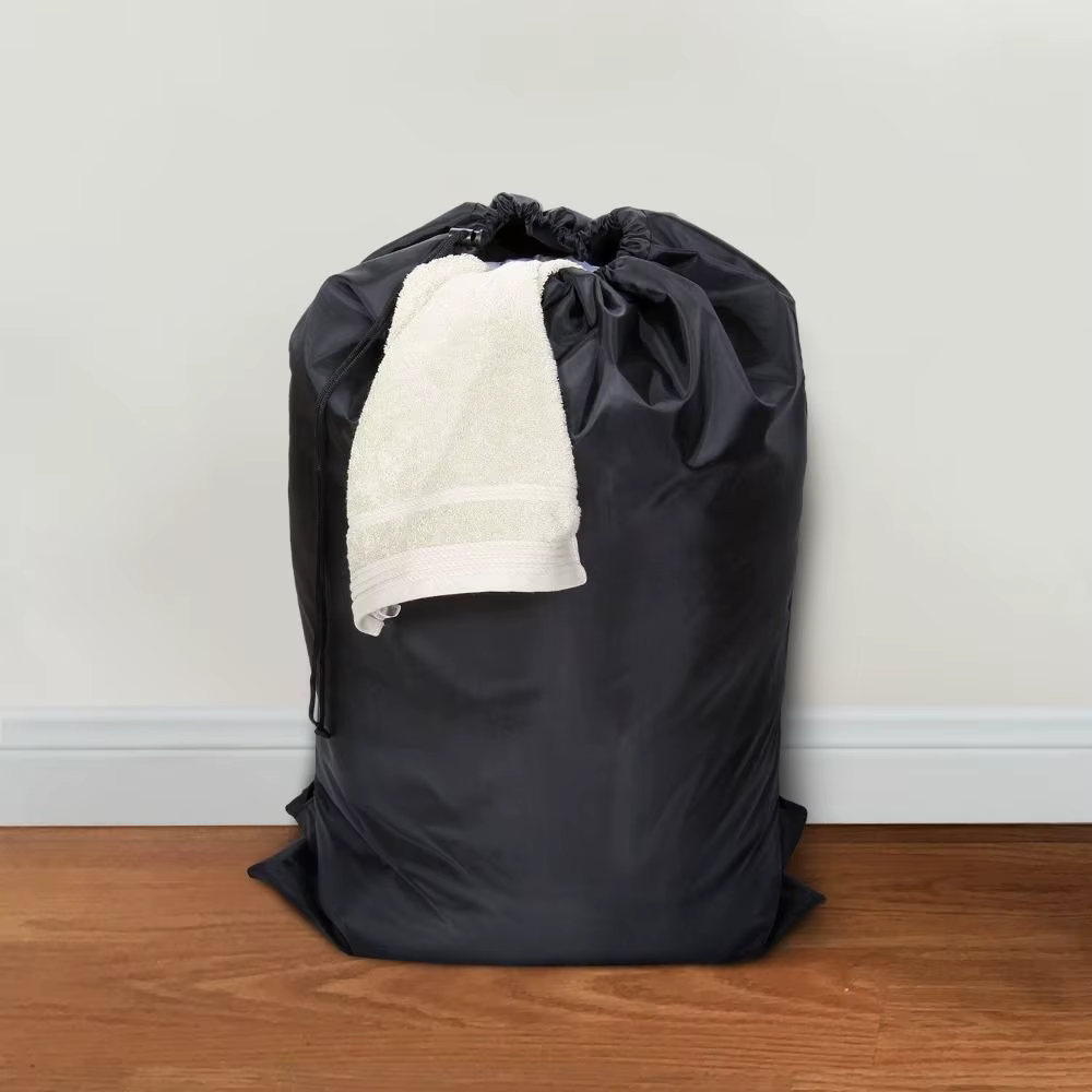 Sac à dos de lavage en polyester réglable noir avec cordon de serrage