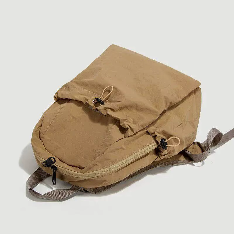 Nouveau sac à dos étanche de voyage de grande capacité en vente personnalité Simple décontracté léger sac à dos de Sport pour hommes et femmes