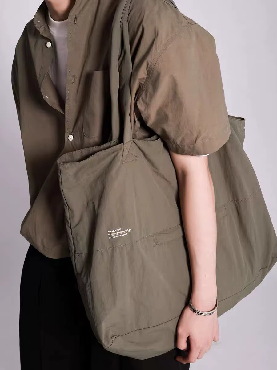 Sac fourre-tout en nylon résistant aux éclaboussures pour femme