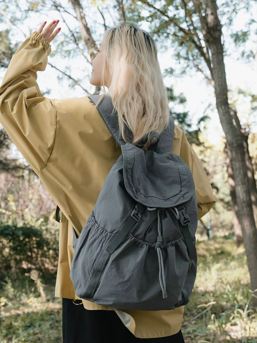Sac à dos décontracté à cordon de serrage pour femmes