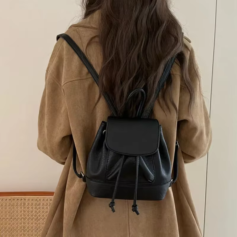 Petits sacs à dos de mode