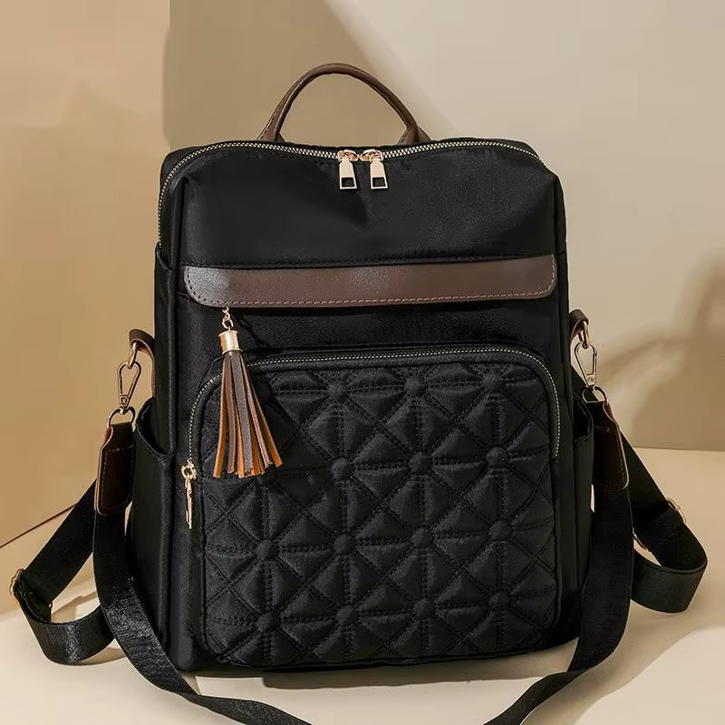 Sac à dos matelassé brodé pour femmes